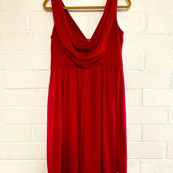 David’s Bridal Women’s Red Short Tank Mesh w/Cowl Neck Bridesmaid Dress - Picture 4 of 4